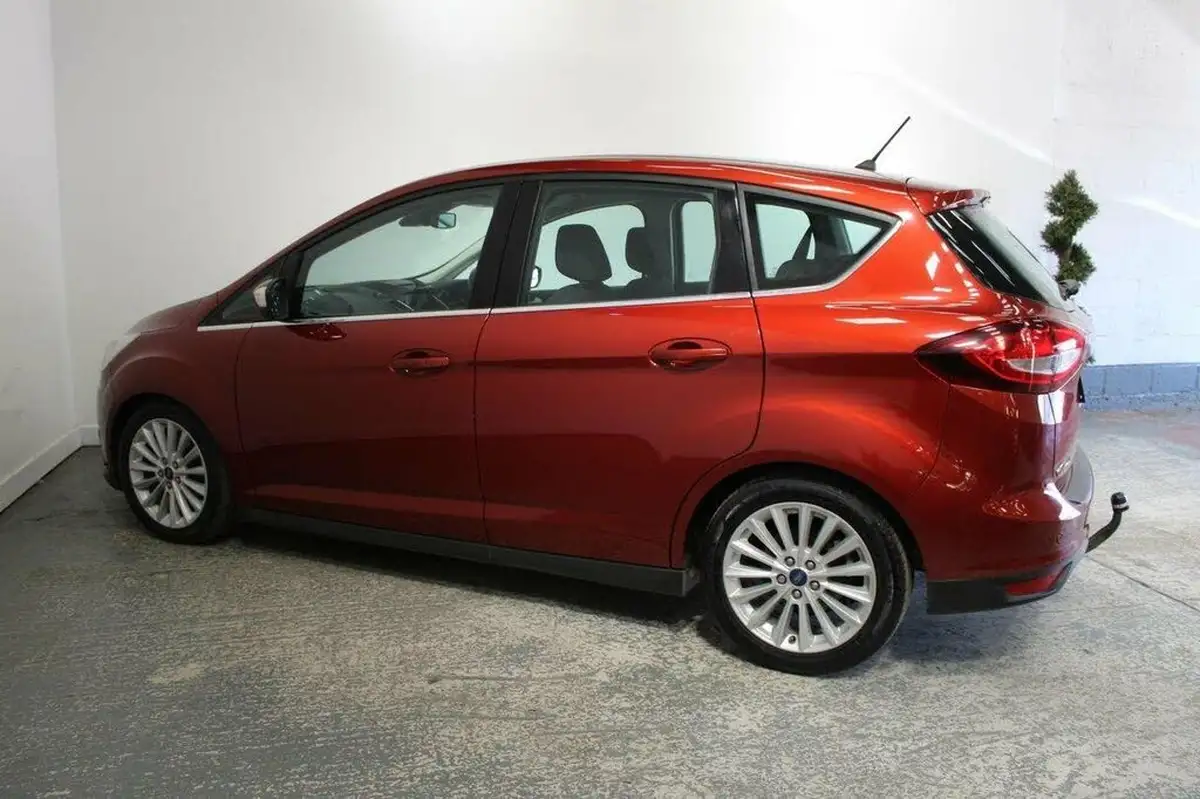 2017-ford-c-max-20tdci-titanium-big-9