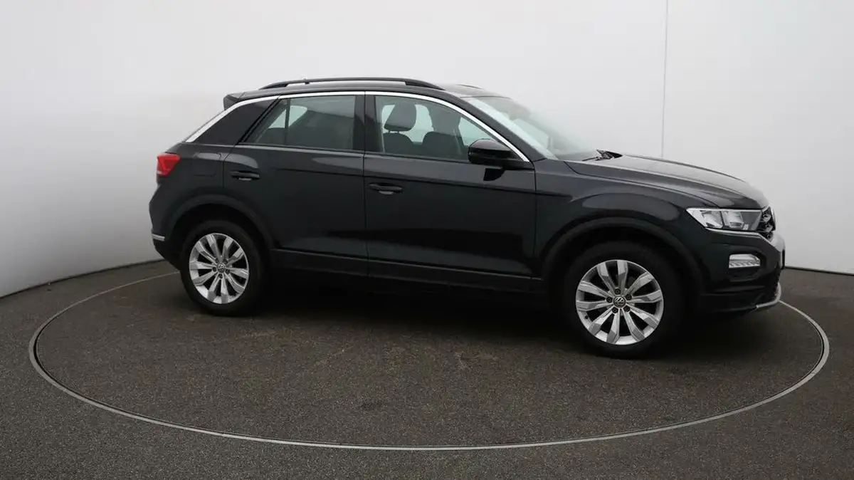 2020-volkswagen-t-roc-10-tsi-se-115ps-big-45