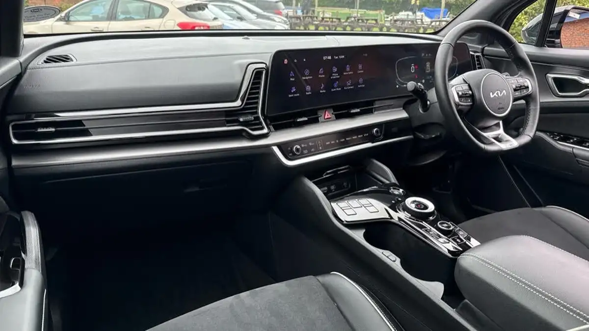 2024-kia-sportage-16-t-gdi-gt-line-157bhp-48v-dct-big-2