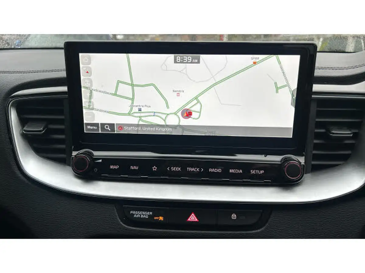 2022-kia-ceed-15-t-gdi-3-sportswagon-big-11