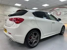 2011-alfa-romeo-giulietta-14-veloce-multiair-170bhp-small-9