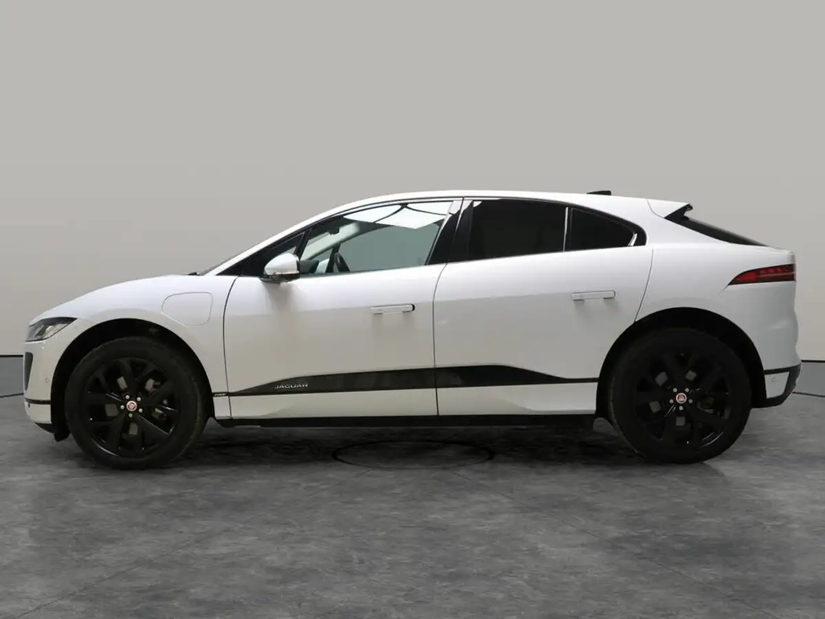 2021-jaguar-i-pace-ev400-hse-big-15