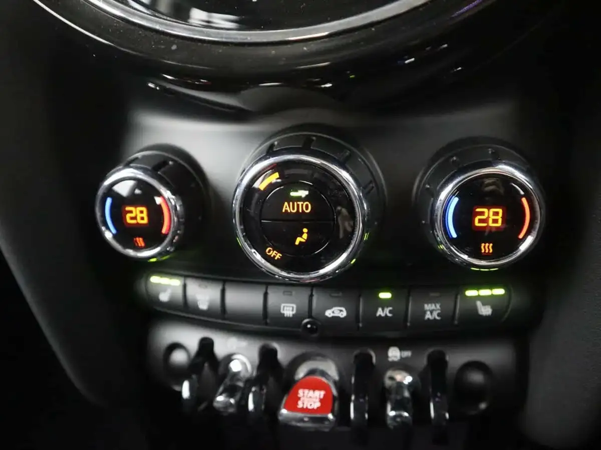 2022-mini-cooper-15-cooper-classic-hatchback-3d-auto-big-26