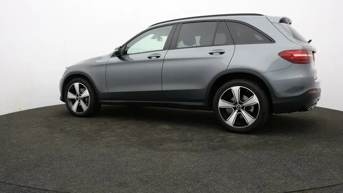 2018-mercedes-benz-glc-class-21d-glc220d-urban-edition-big-72