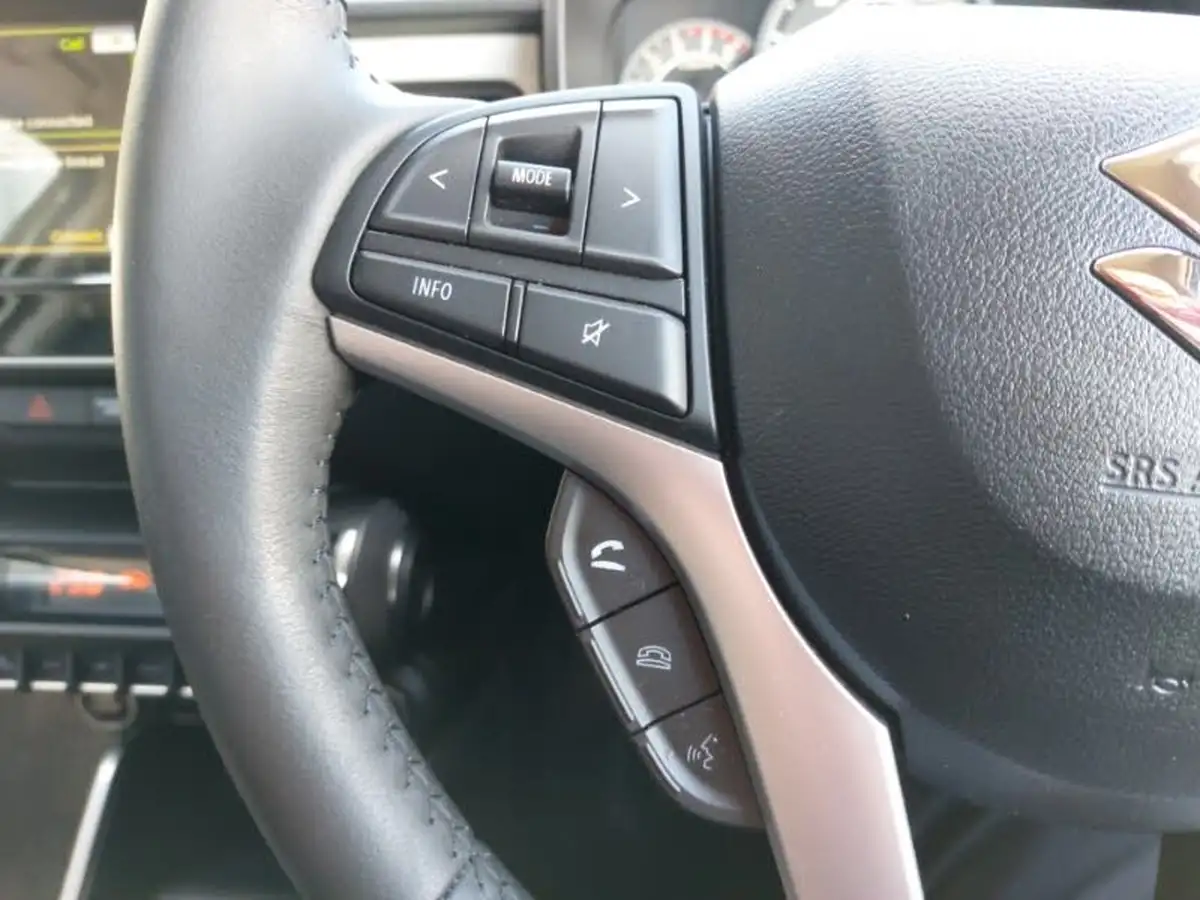 2023-suzuki-ignis-12-dualjet-sz5-big-15