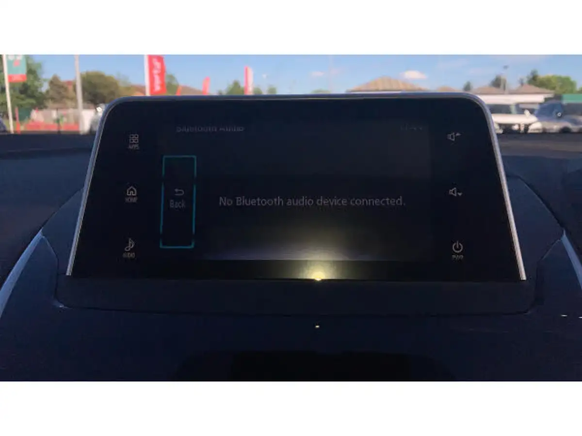 2020-mitsubishi-eclipse-cross-15-black-big-38