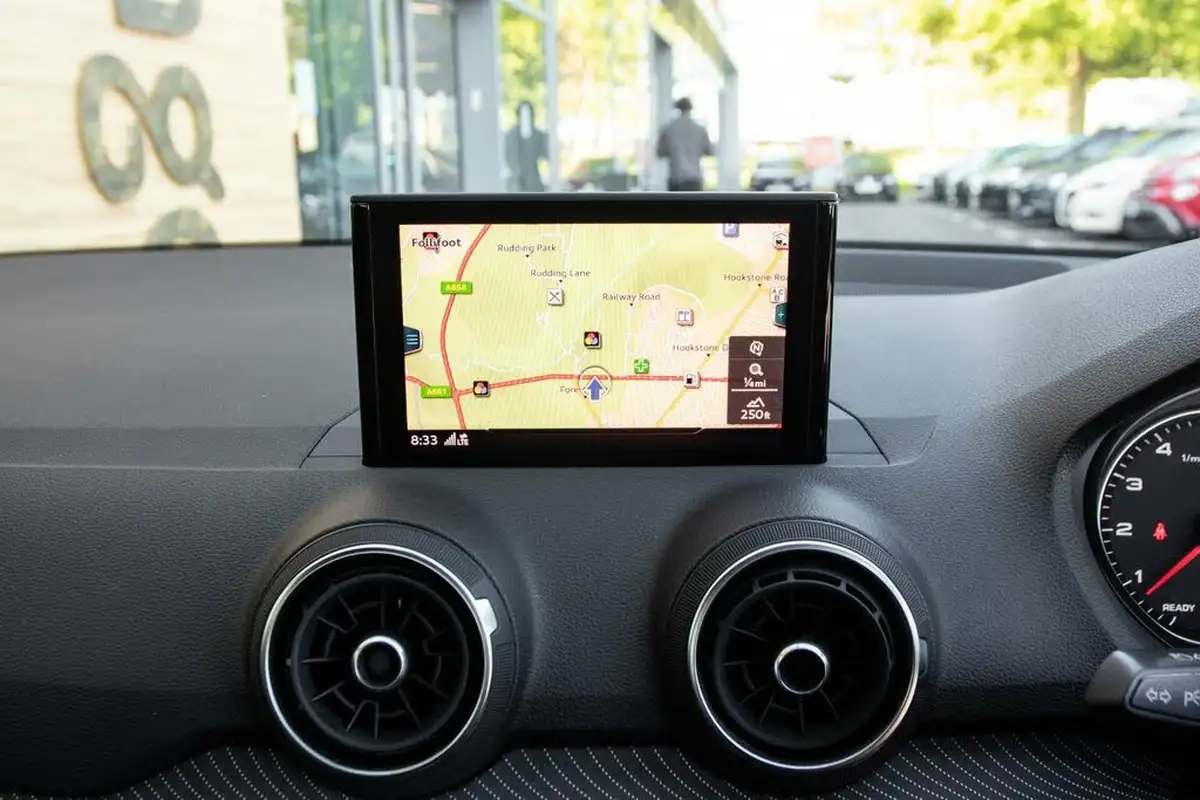2018-audi-q2-14-tfsi-s-line-big-27
