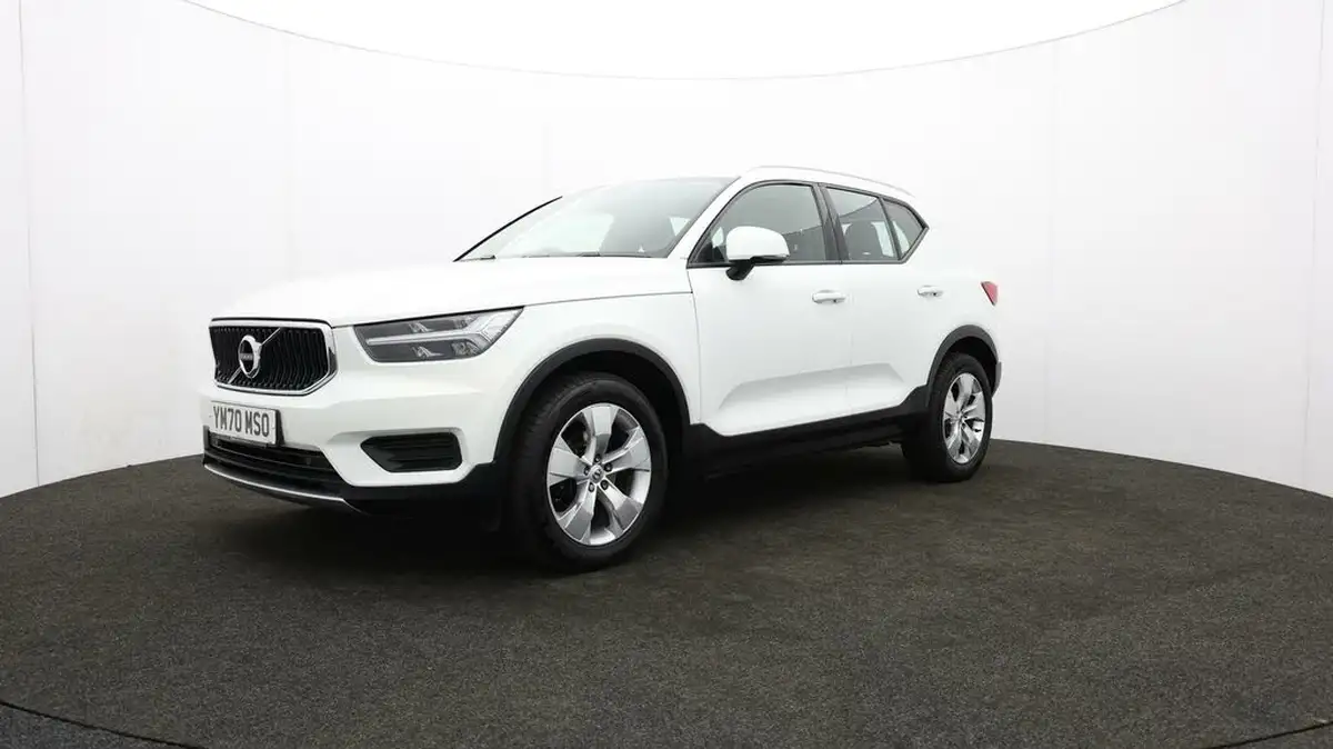 2020-volvo-xc40-20td-d3-momentum-geartronic-big-59