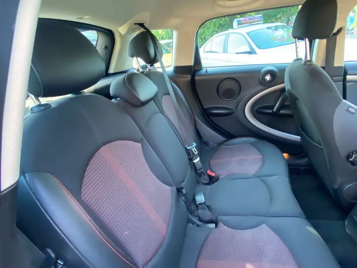 2012-mini-countryman-16td-cooper-big-27