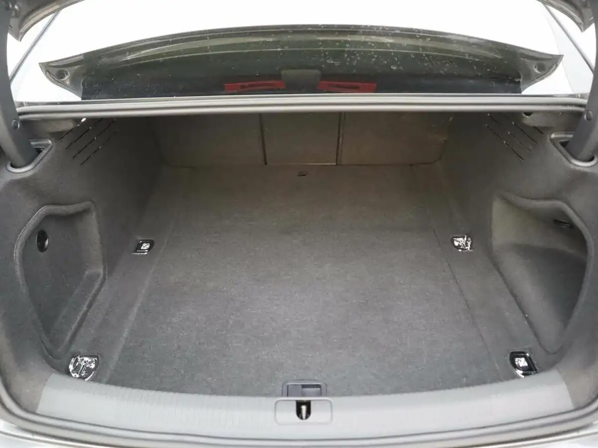 2024-audi-a4-20-35-tfsi-s-line-big-8