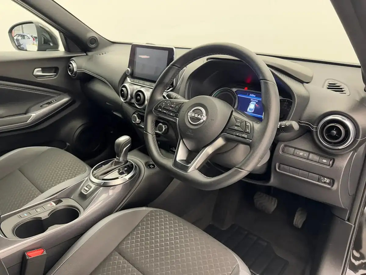 2024-nissan-juke-16-hybrid-n-connecta-big-19