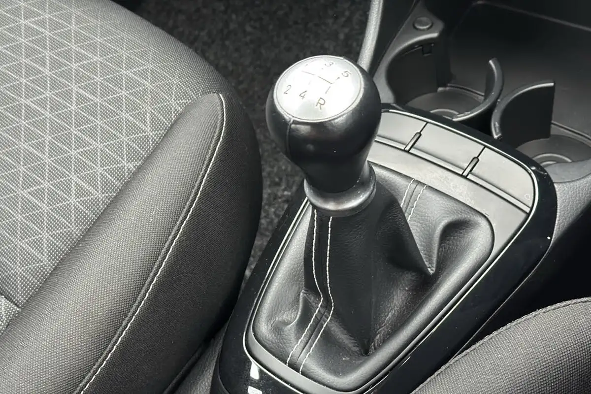 2018-kia-picanto-10-2-65bhp-adap-big-11