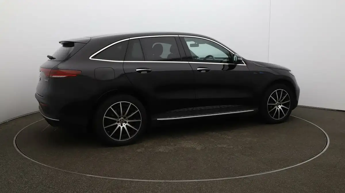 2021-mercedes-benz-eqc-e-eqc-400-amg-line-big-51