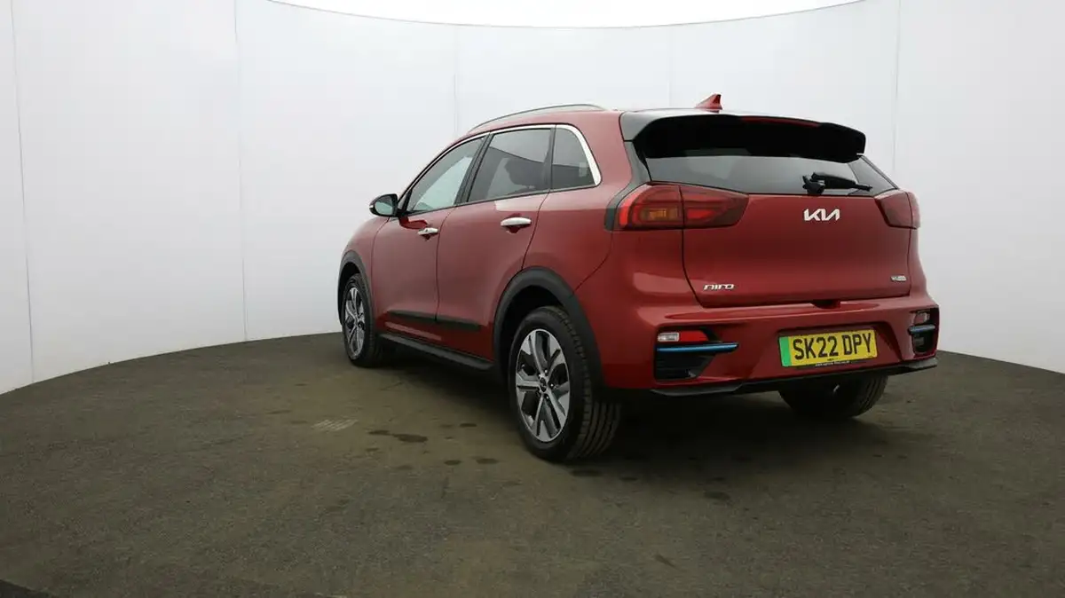 2022-kia-niro-ev-e-3-big-42