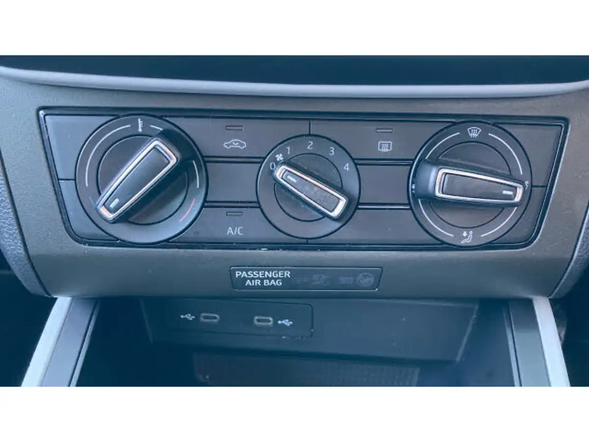 2021-seat-arona-10-tsi-evo-se-technology-big-31