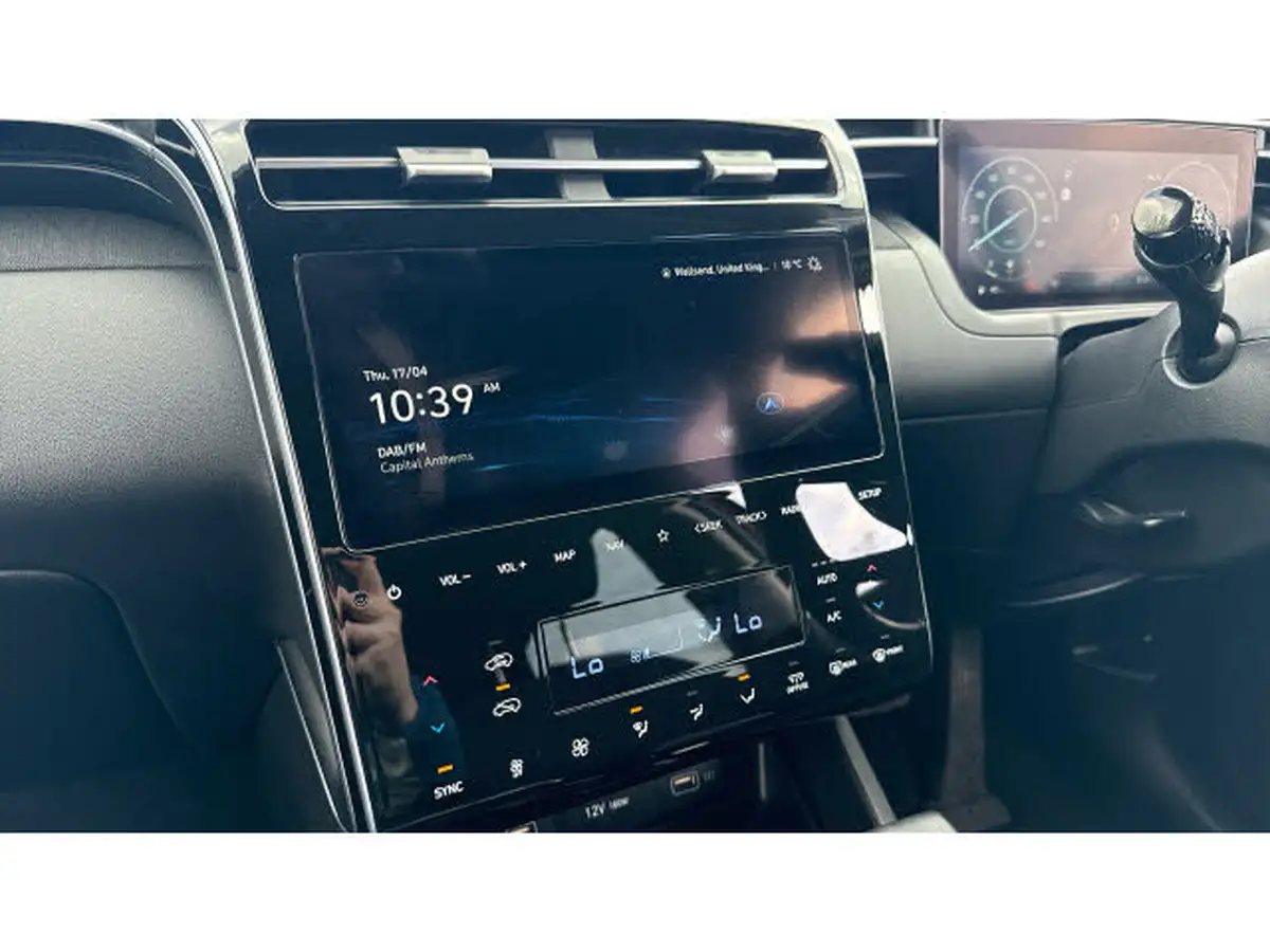 2021-hyundai-tucson-16-t-gdi-se-connect-150ps-48-volt-mhev-dct-big-11