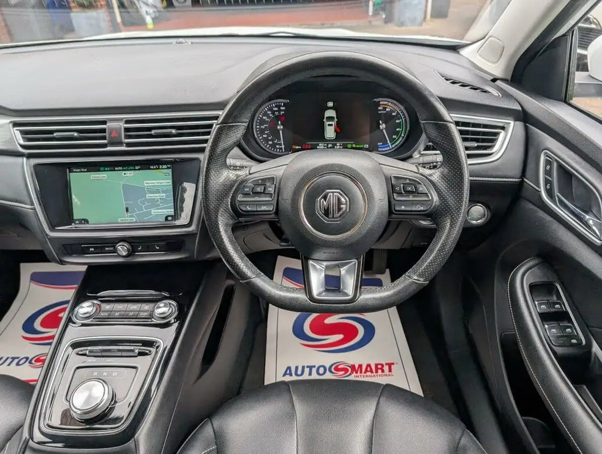 2021-mg-mg5-e-exclusive-ev-big-18