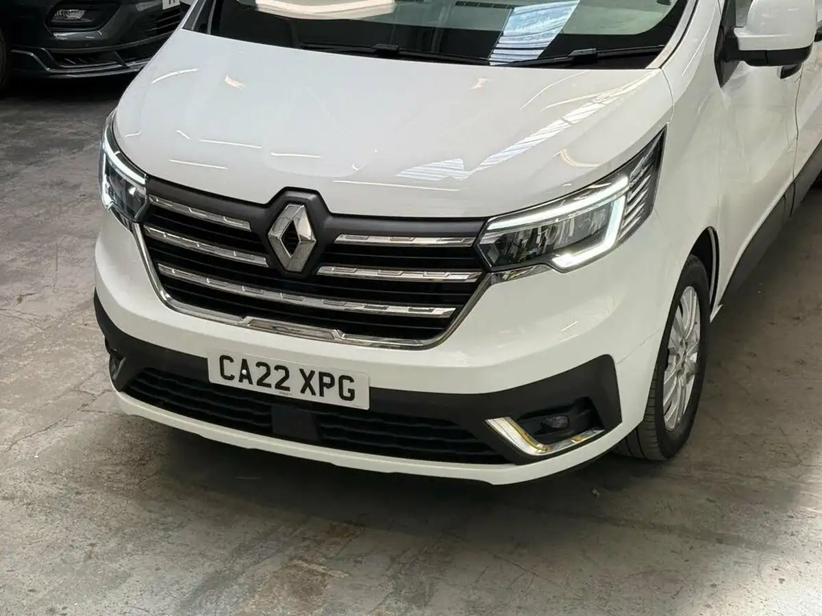2022-renault-trafic-20dci-sl28-130-sport-big-24