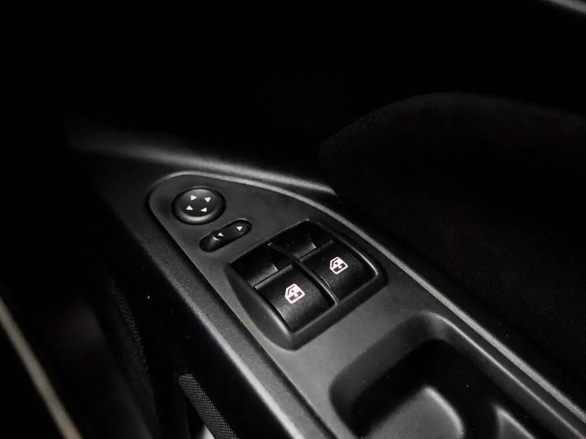 2020-fiat-tipo-14-easy-hatchback-5d-big-25