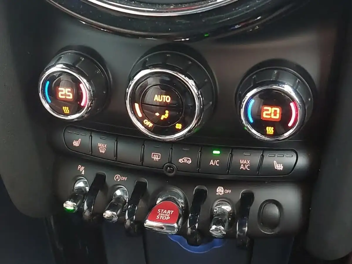 2019-mini-cooper-20-cooper-s-60-years-edition-big-15