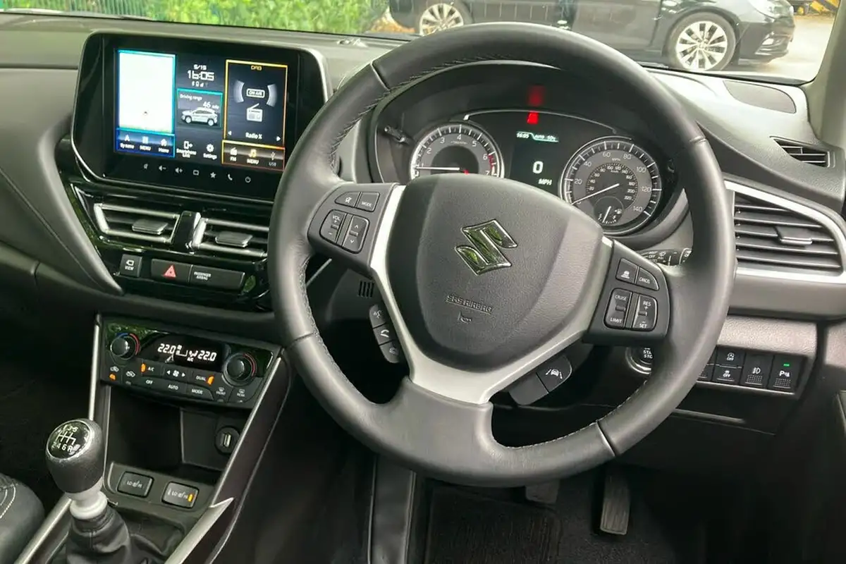 2024-suzuki-s-cross-14-boosterjet-ultra-allgrip-big-12