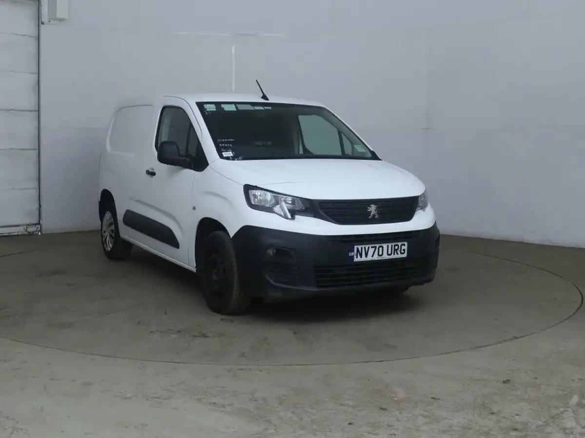 2021-peugeot-partner-15-bluehdi-1000-professional-100ps-eu6dt-panel-big-0