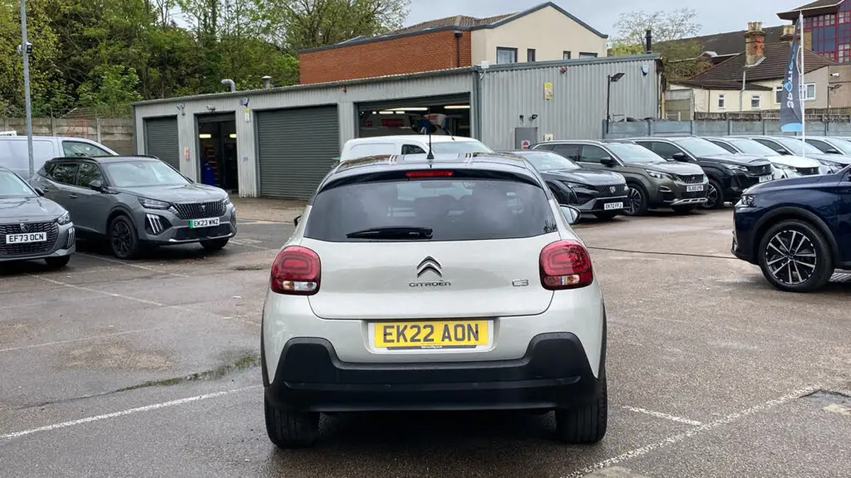 2022-citroen-c3-12-puretech-c-series-big-8
