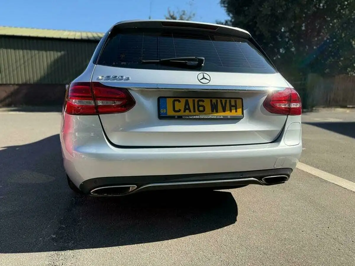 2016-mercedes-benz-c-class-20-c350e-sport-293ps-estate-5d-auto-big-17