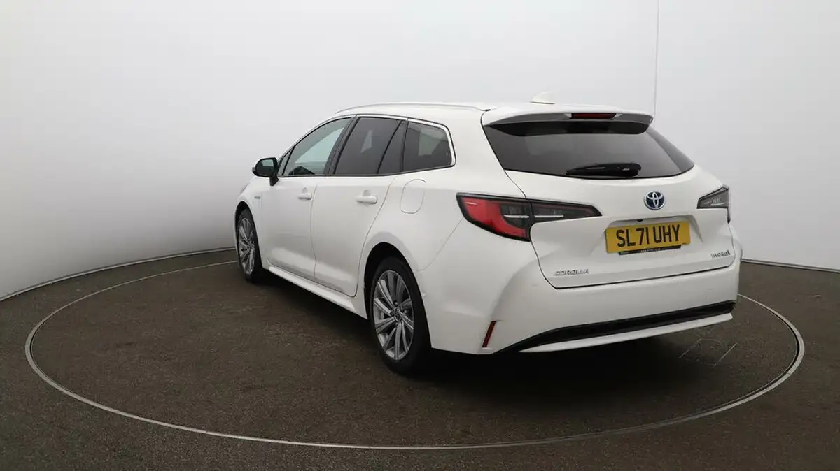 2021-toyota-corolla-18-vvt-i-design-trk-hatchback-5d-big-61