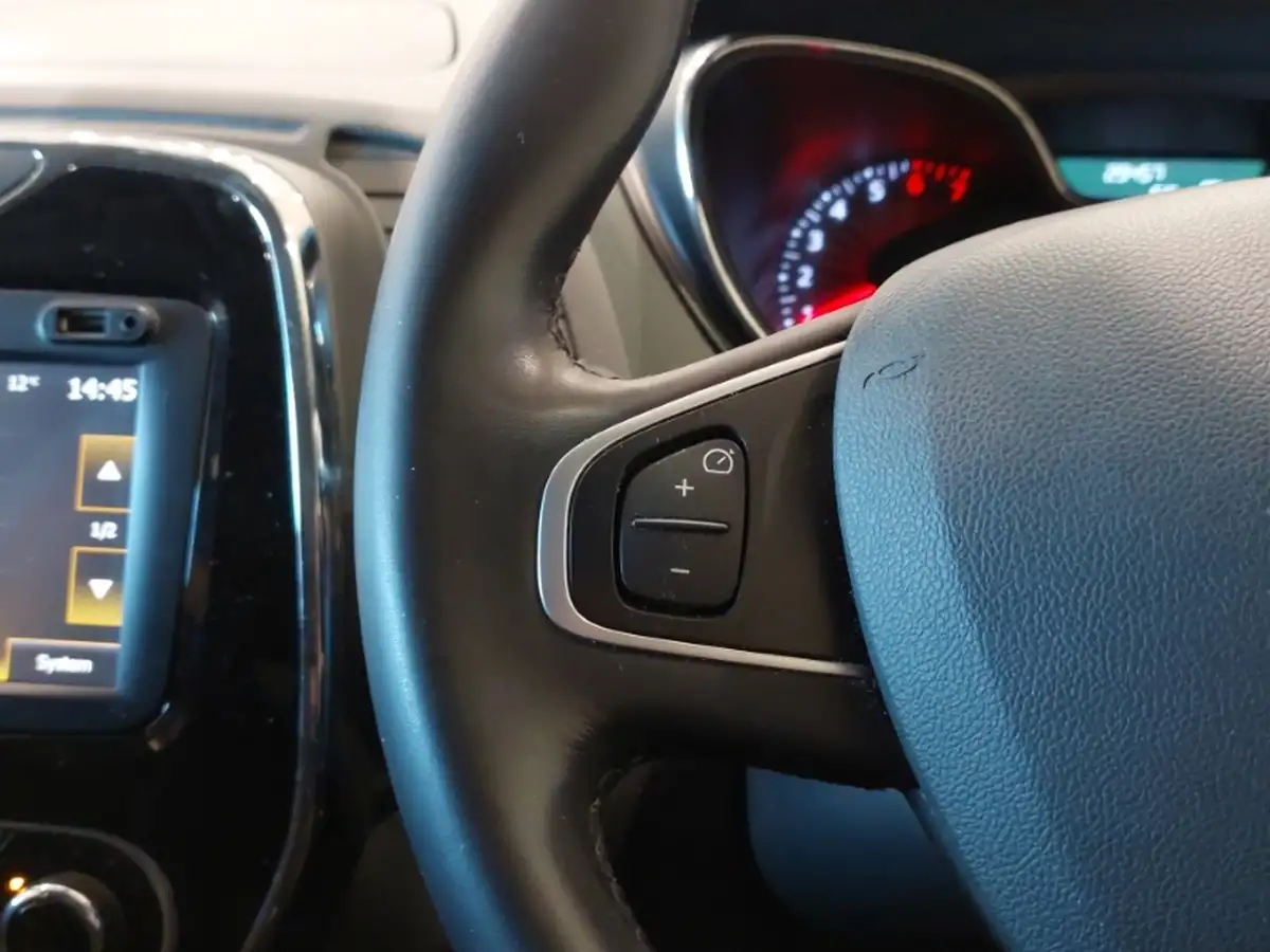 2021-cupra-formentor-14-e-hybrid-v1-big-16