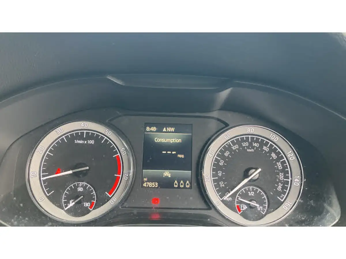 2022-skoda-karoq-15-tsi-se-l-big-10