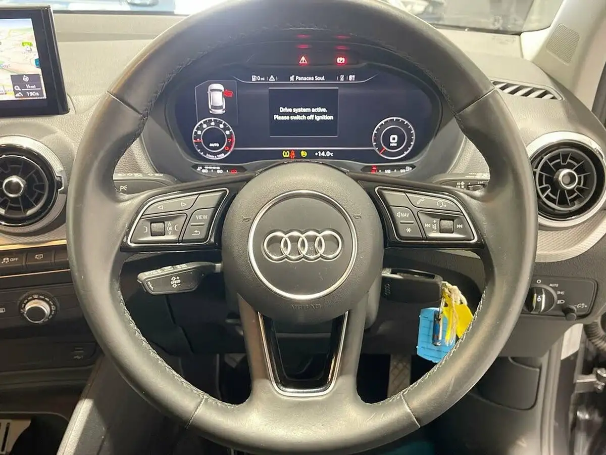 2022-audi-q2-10-30-tfsi-sport-big-2
