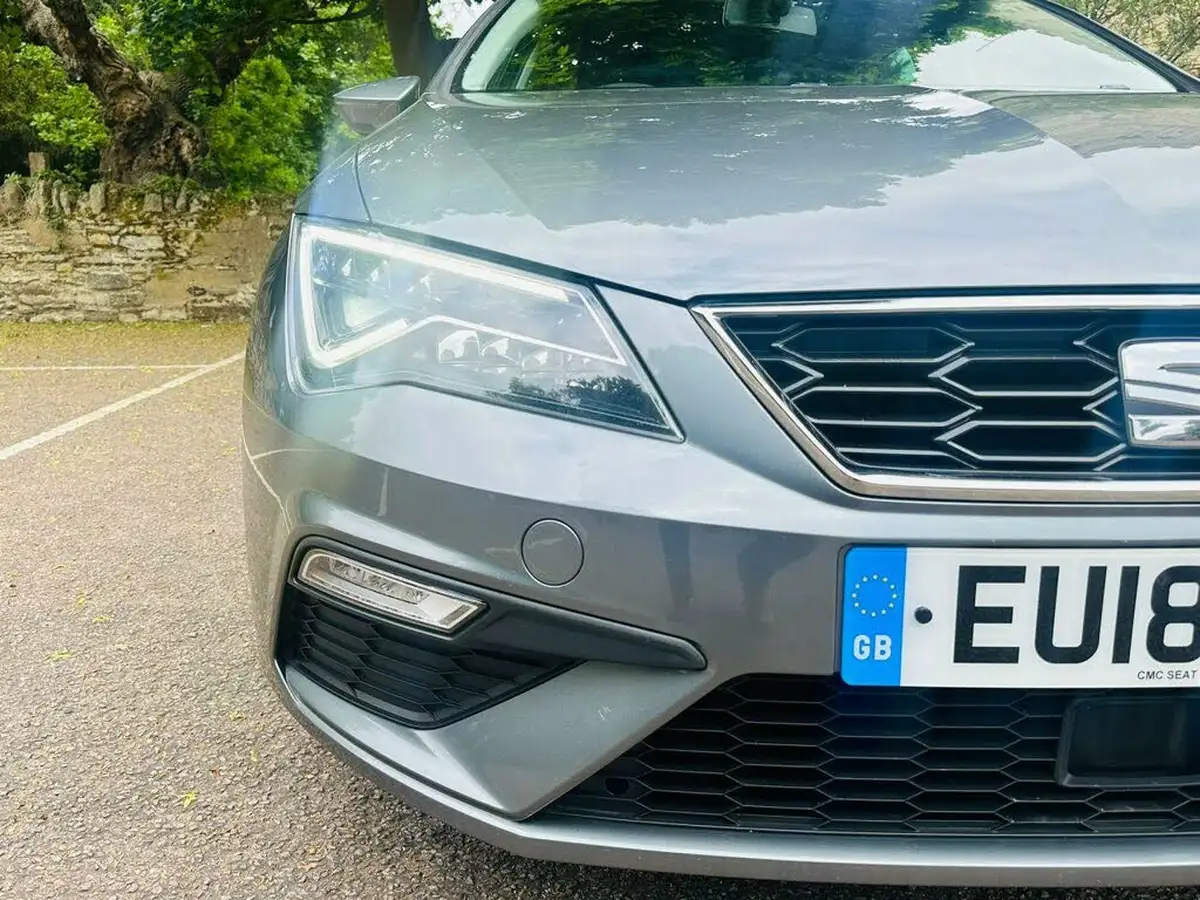 2017-seat-leon-14-ecotsi-fr-technology-hatchback-5d-big-15