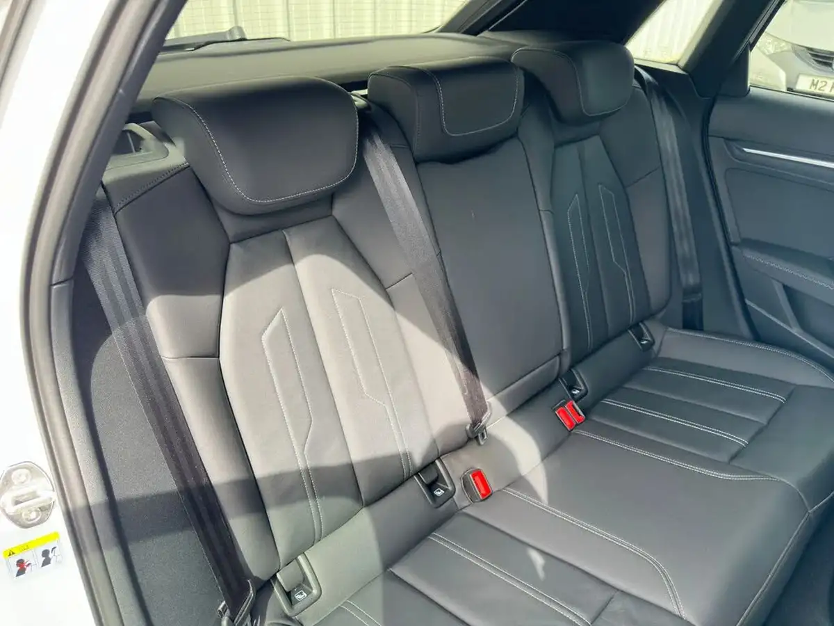 2020-audi-a3-15-35-tfsi-s-line-sportback-5d-1498cc-big-6