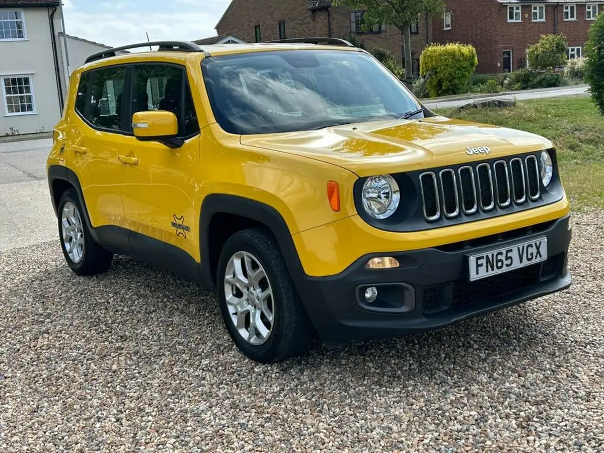 2015-jeep-renegade-14-multiair-ii-longitude-big-6