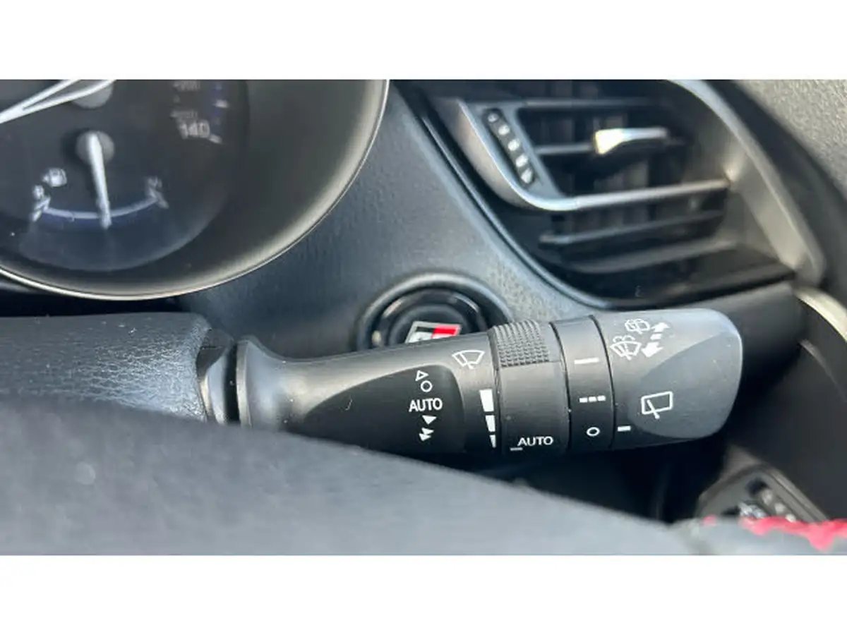 2022-toyota-c-hr-18-vvt-i-gr-sport-big-37
