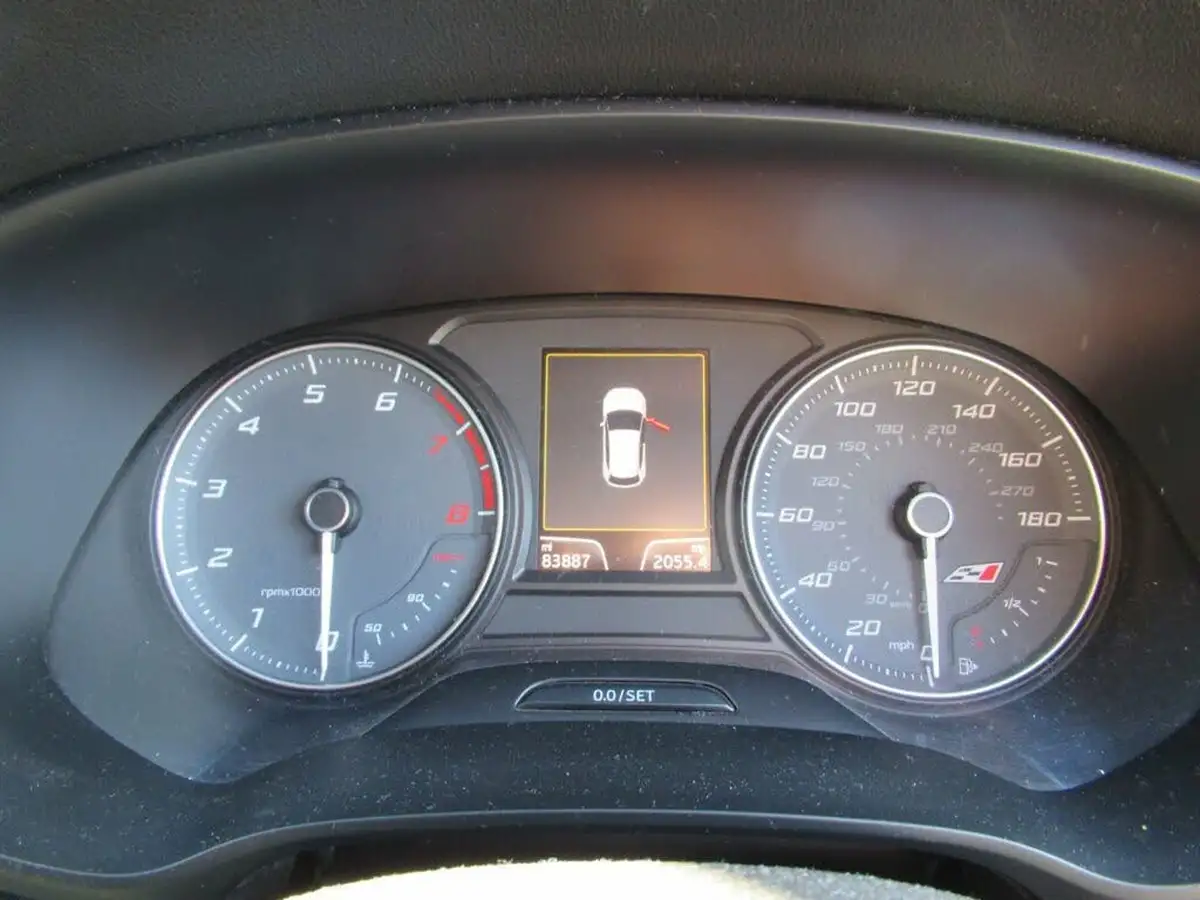2014-seat-leon-20-cupra-280-ss-hatchback-5d-big-15