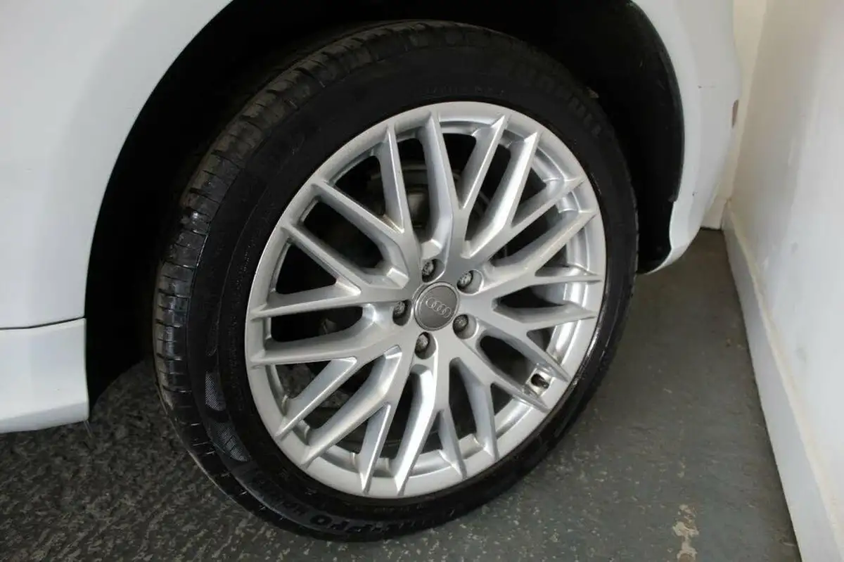 2015-audi-q5-20-tdi-quattro-s-line-plus-190ps-big-60