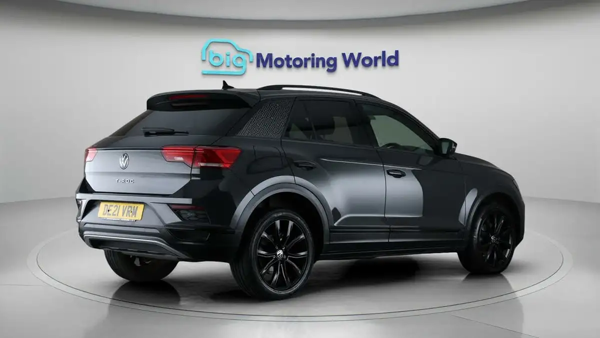 2021-volkswagen-t-roc-15-tsi-black-edition-dsg-big-7