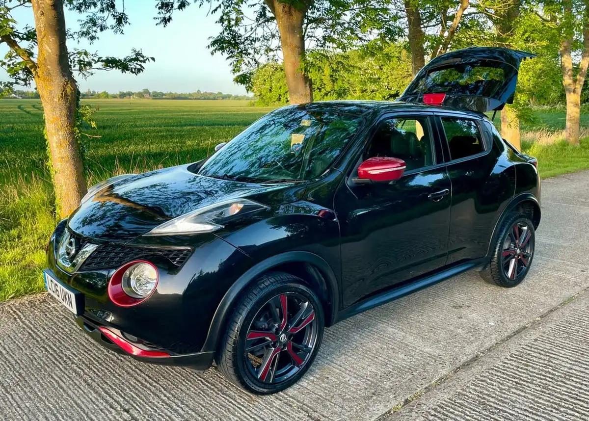 2016-nissan-juke-12-tekna-ssxenons-big-2