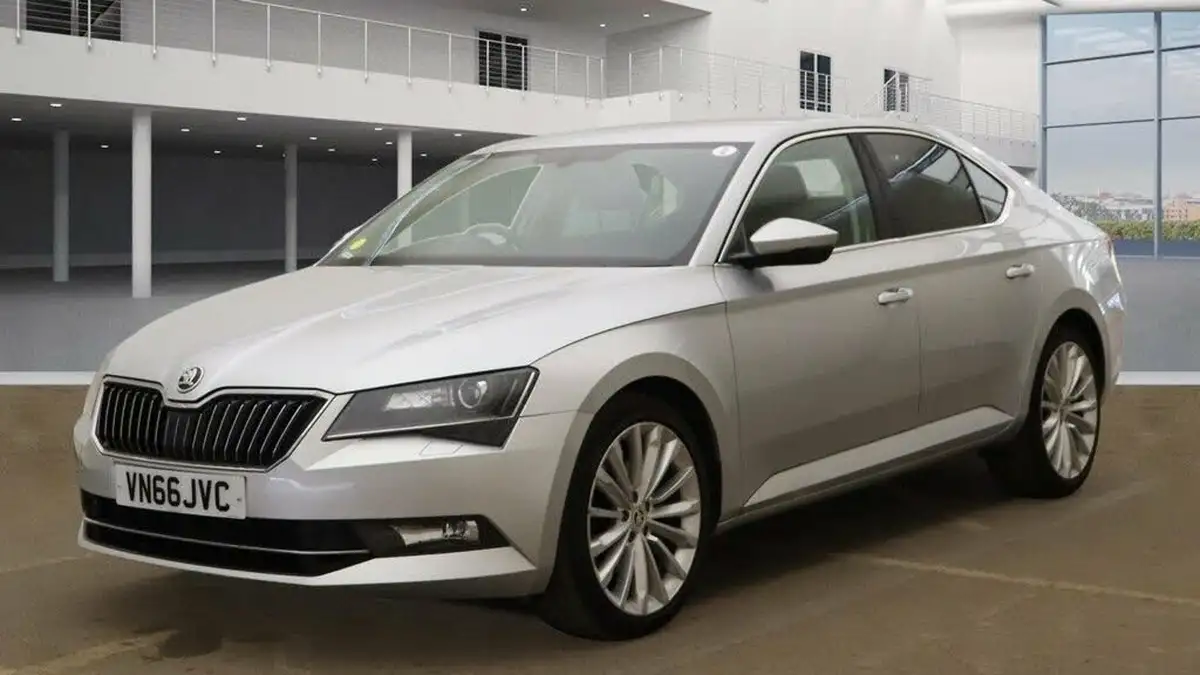 2016-skoda-superb-20tdi-scr-se-l-executive-190ps-hatchback-dsg-big-1