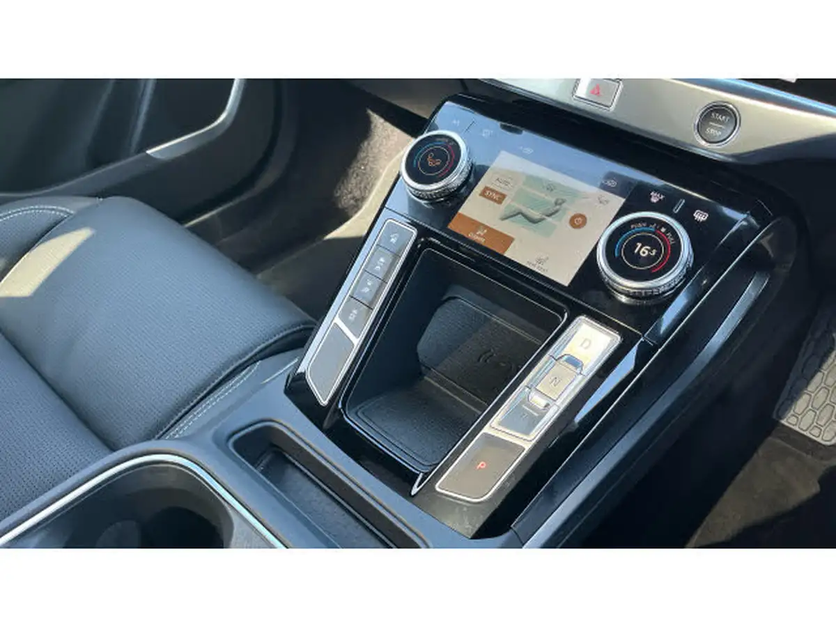 2025-jaguar-i-pace-ev400-r-dynamic-hse-black-big-12