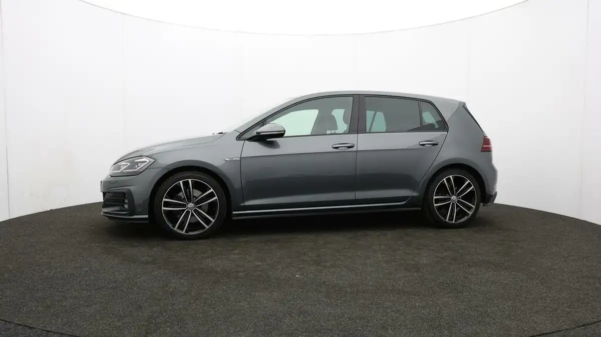 2017-volkswagen-golf-20tdi-gtd-ss-hatchback-5d-big-66