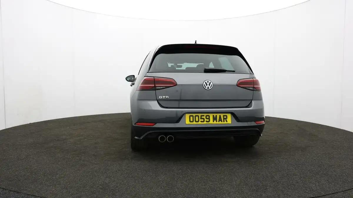 2017-volkswagen-golf-20tdi-gtd-ss-hatchback-5d-big-42
