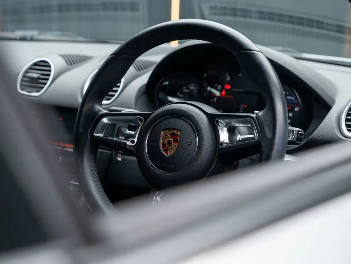 2019-porsche-cayman-718-20-cayman-pdk-big-30