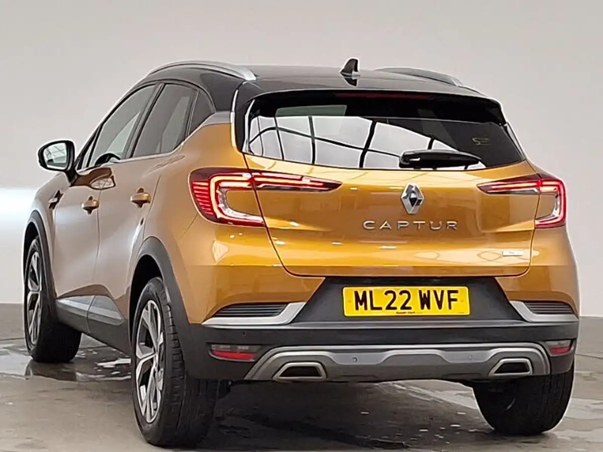 2022-renault-captur-13-tce-rs-line-big-1