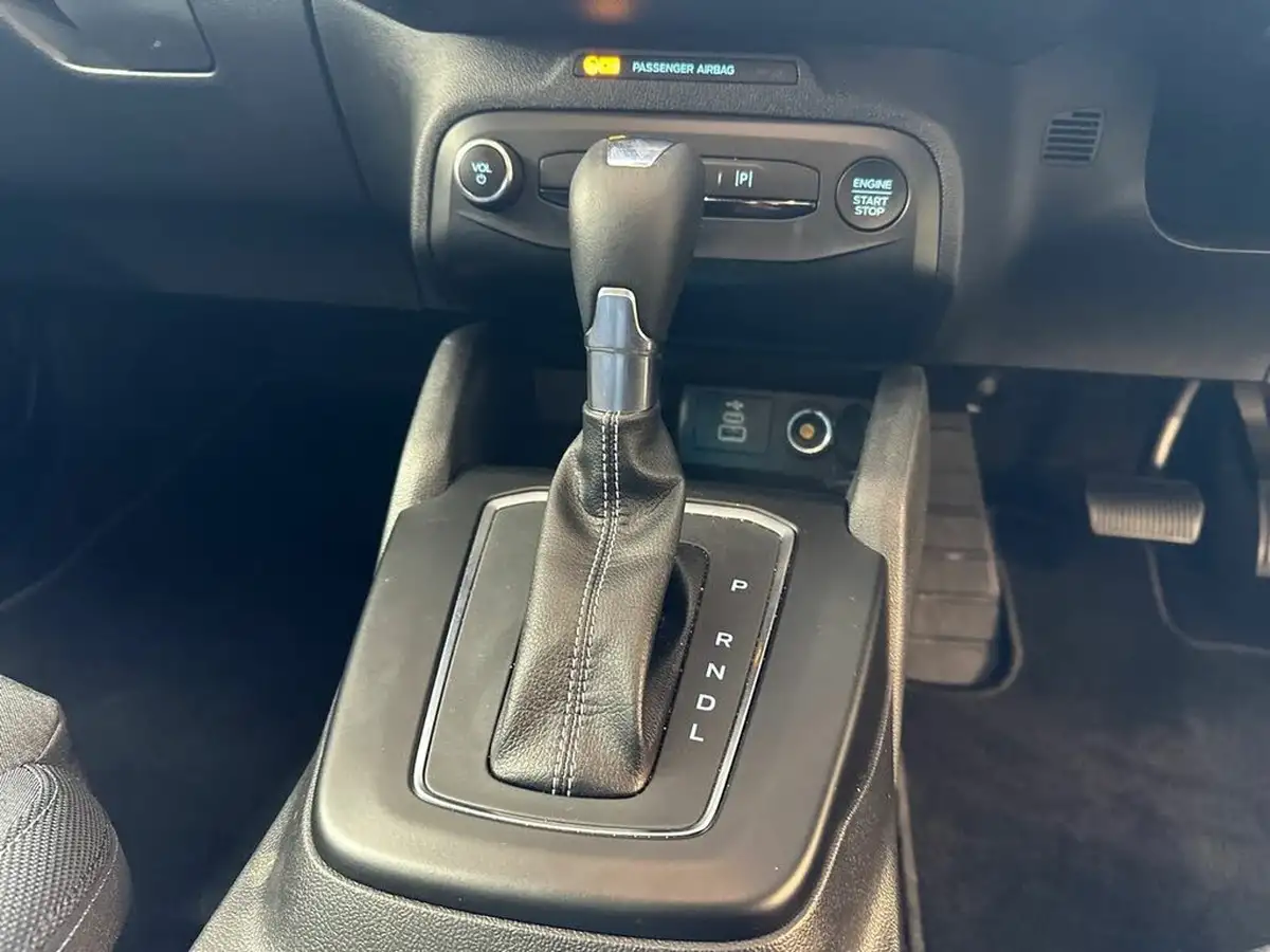 2024-ford-focus-10t-active-155ps-hatchback-powershift-big-21