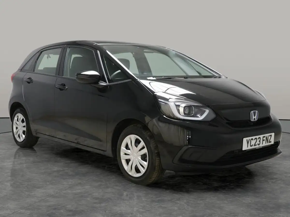 2023-honda-jazz-15-i-mmd-se-big-8