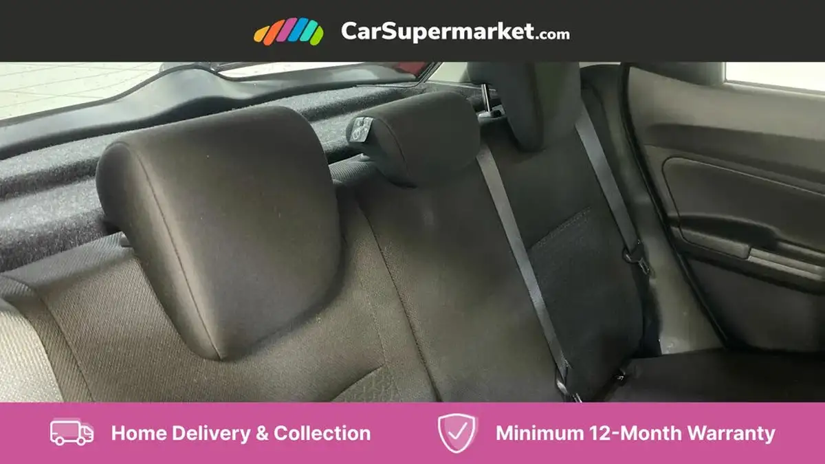 2019-suzuki-swift-12-dualjet-attitude-big-5