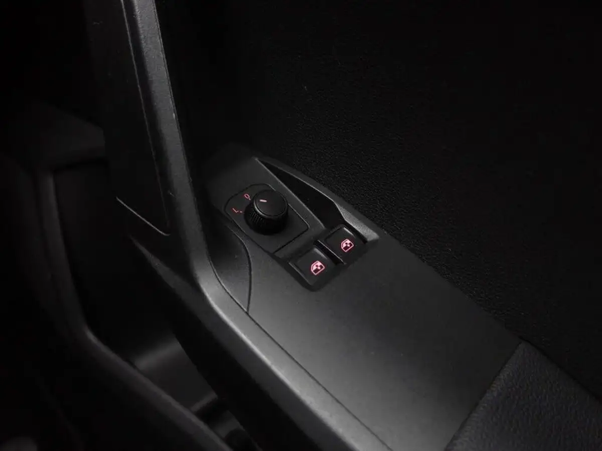 2020-seat-ibiza-10-tsi-se-technology-big-27
